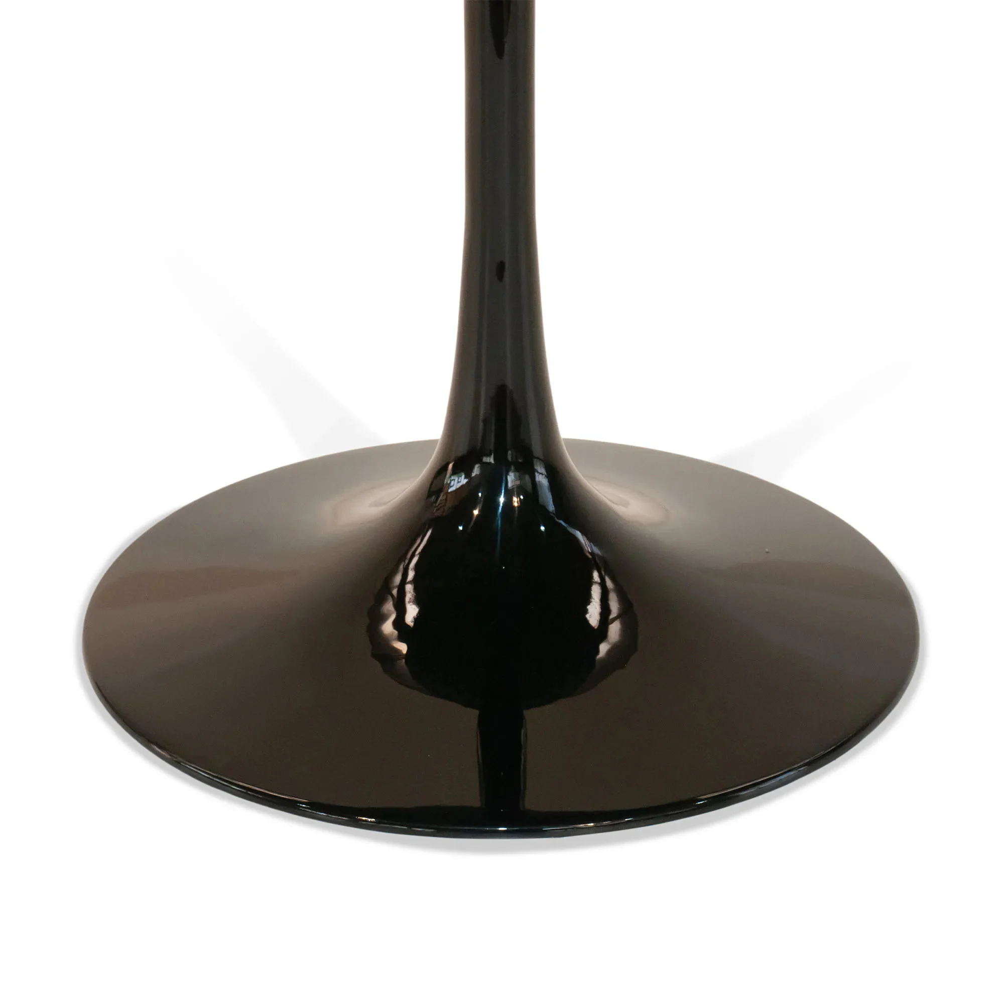 Mesa Lateral Tulipa Saarinen Redonda - 50 cm - Madeira Cinamomo - Imagem 6